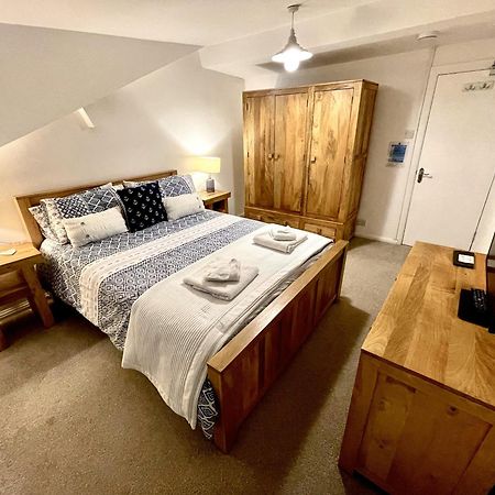 Tidesreach Filey, Sleeps 13, Close To Beach Exterior foto