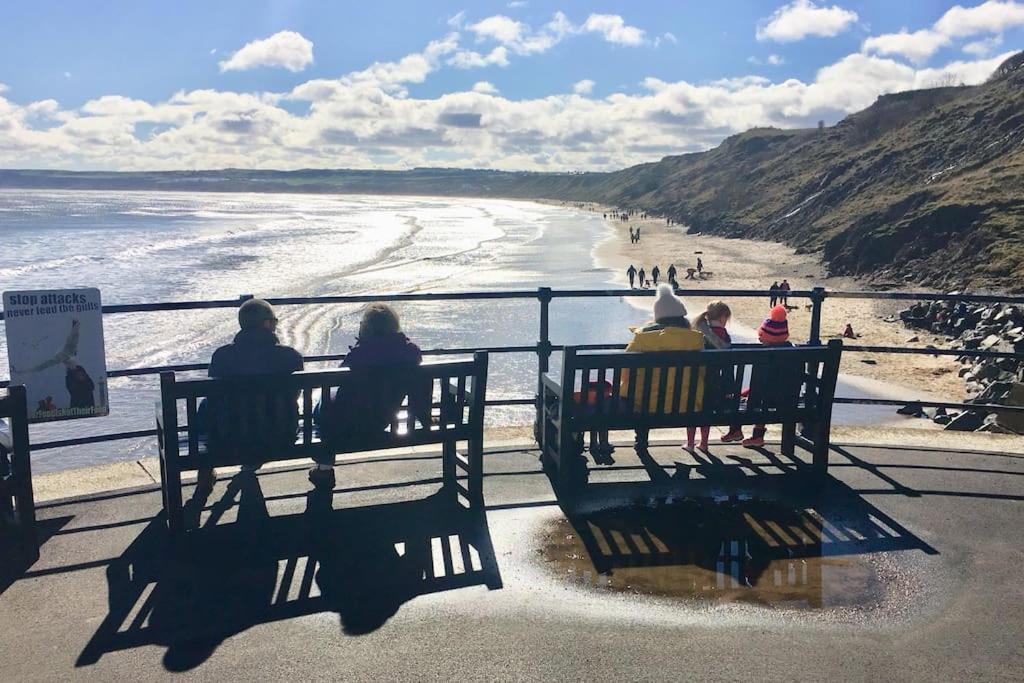 Tidesreach Filey, Sleeps 13, Close To Beach Exterior foto