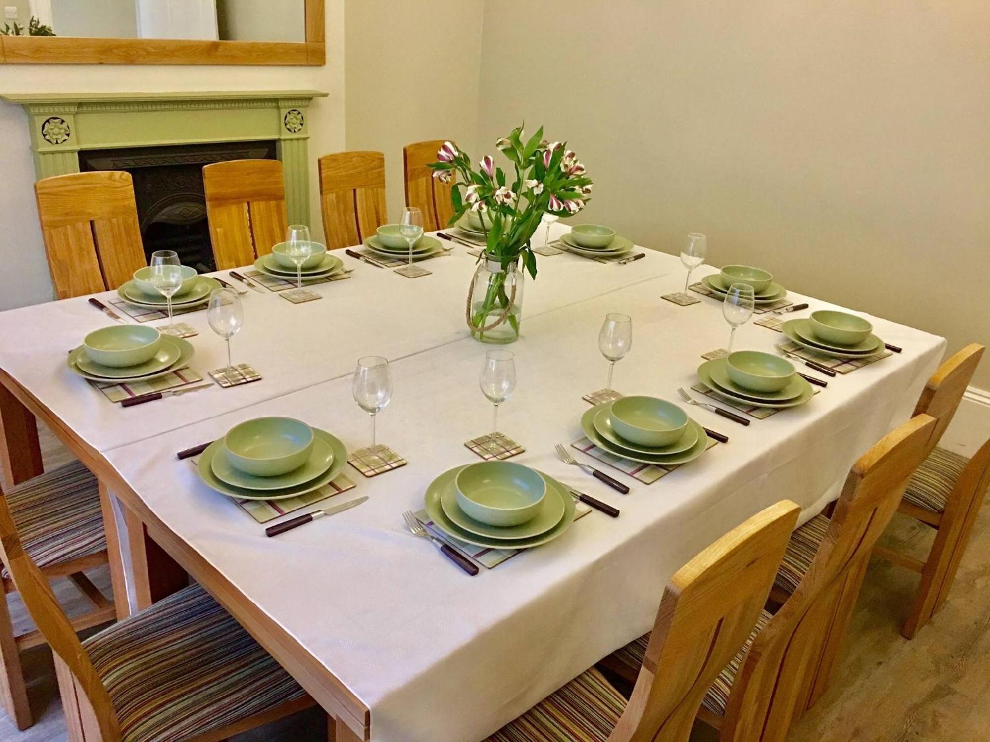 Tidesreach Filey, Sleeps 13, Close To Beach Exterior foto